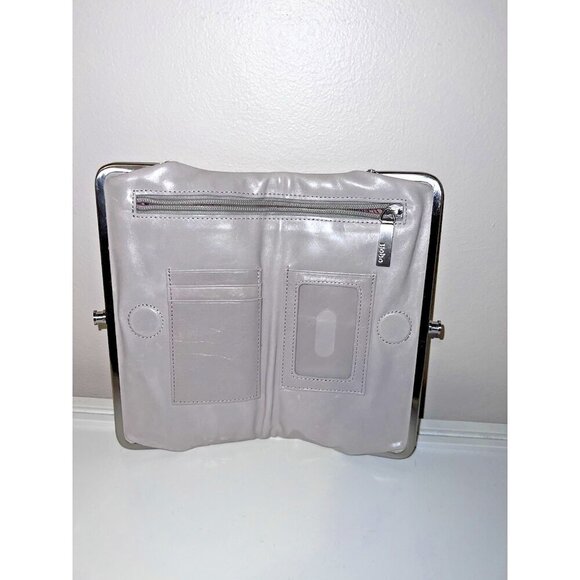 HOBO International Lauren Clutch Wallet Light Gray Leather KissLock Double Frame - Picture 6 of 16